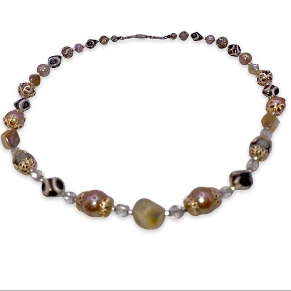 𝅺vintage Japanese Beaded Necklace - Picture 2 of 6